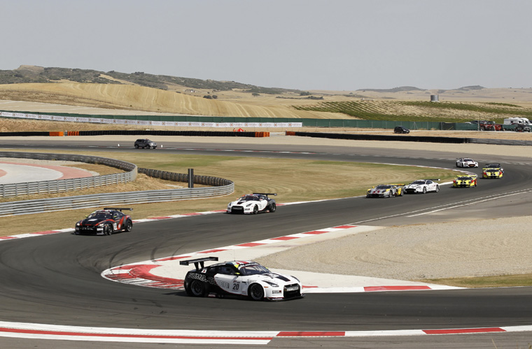 Nissan GT-R Race Scene Picture